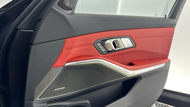 BMW M3 xDrive Competition M 4dr Step Auto [Ultimat Pk] Petrol Saloon